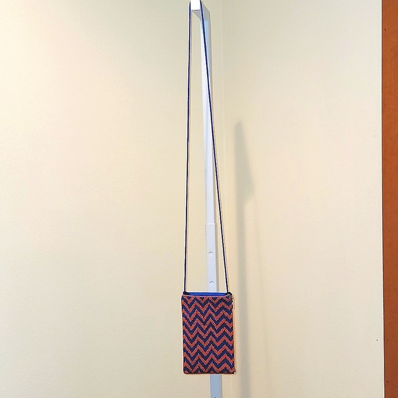 BEADED CLUB BAG - Picture 7 of 8